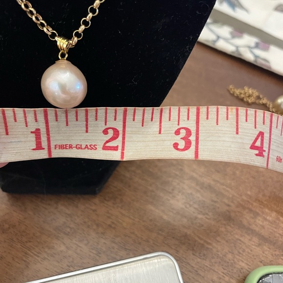 authentic pink edison pearl with 18k solid gold chain 7.59 grams - Picture 8 of 9